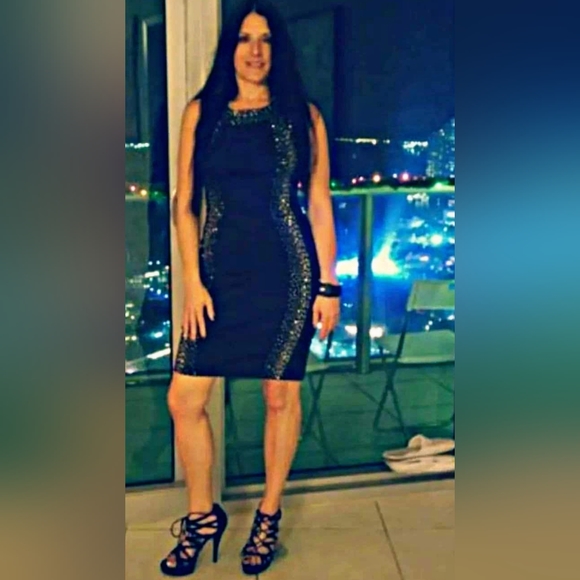 Black Size 4 Calvin Klein dress. - Picture 4 of 4